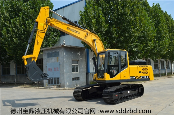 宝鼎挖掘机