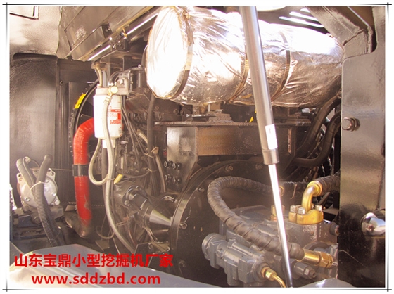 山东宝鼎小型挖掘机械产品