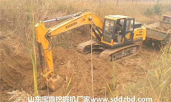 挖土机甩土方操作 挖土机甩土方操作