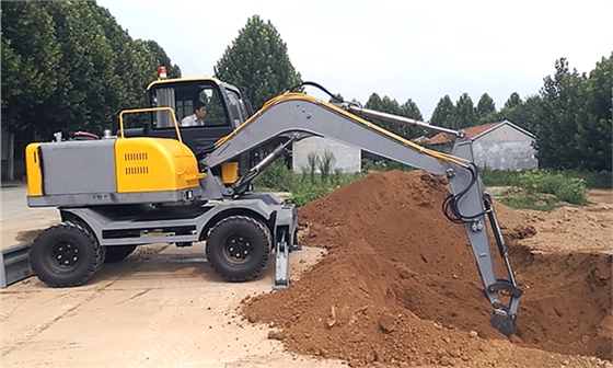 挖掘机甩土方 挖掘机甩土方