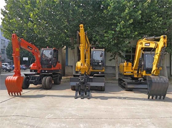 国产小型挖掘机 国产小型挖掘机