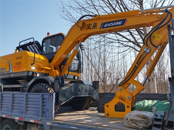 宝鼎小型挖掘机厂家 宝鼎小型挖掘机厂家