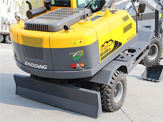 宝鼎轮式抓木机 宝鼎轮式抓木机