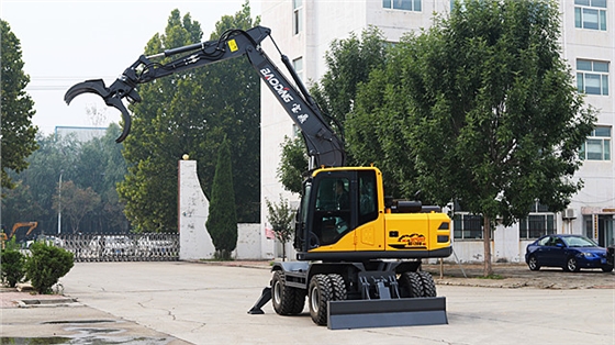 轮式抓木机 轮式抓木机