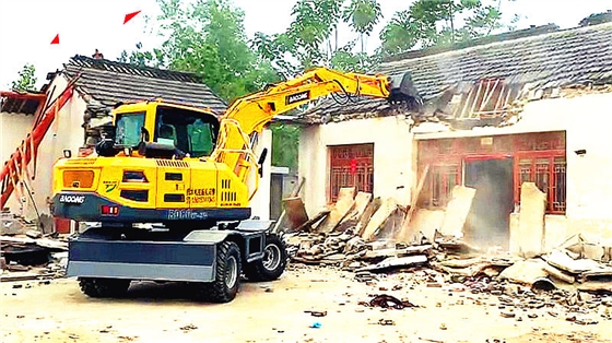 宝鼎80轮式挖掘机 宝鼎80轮式挖掘机