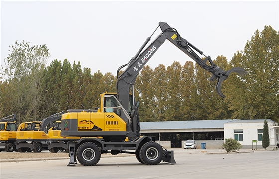 105轮式抓木机 105轮式抓木机