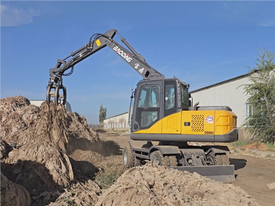 80G抓木机.jpg 80G抓木机.jpg