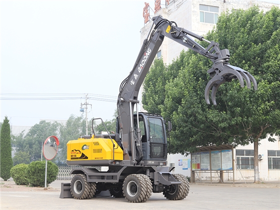 宝鼎110G抓木机.png 宝鼎110G抓木机.png