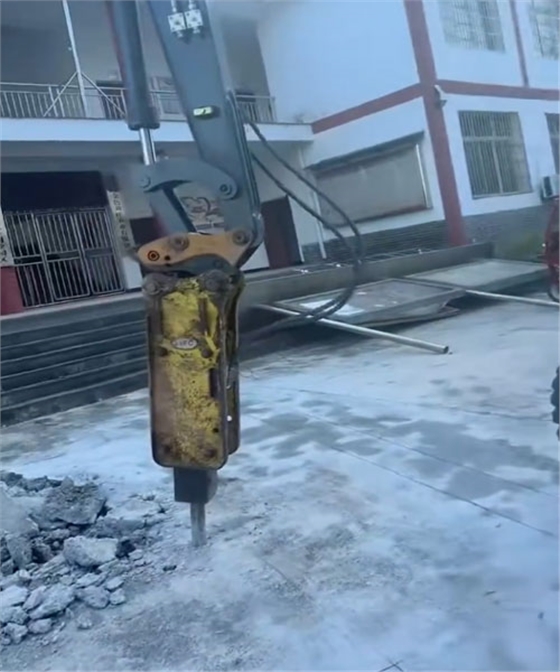 直角锤.jpg 直角锤.jpg