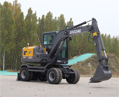 宝鼎BD75D轮式挖掘机 宝鼎BD75D轮式挖掘机