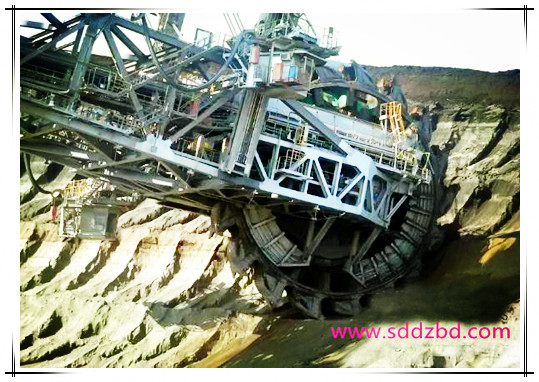 价值60亿人民的挖掘机 价值60亿人民的挖掘机