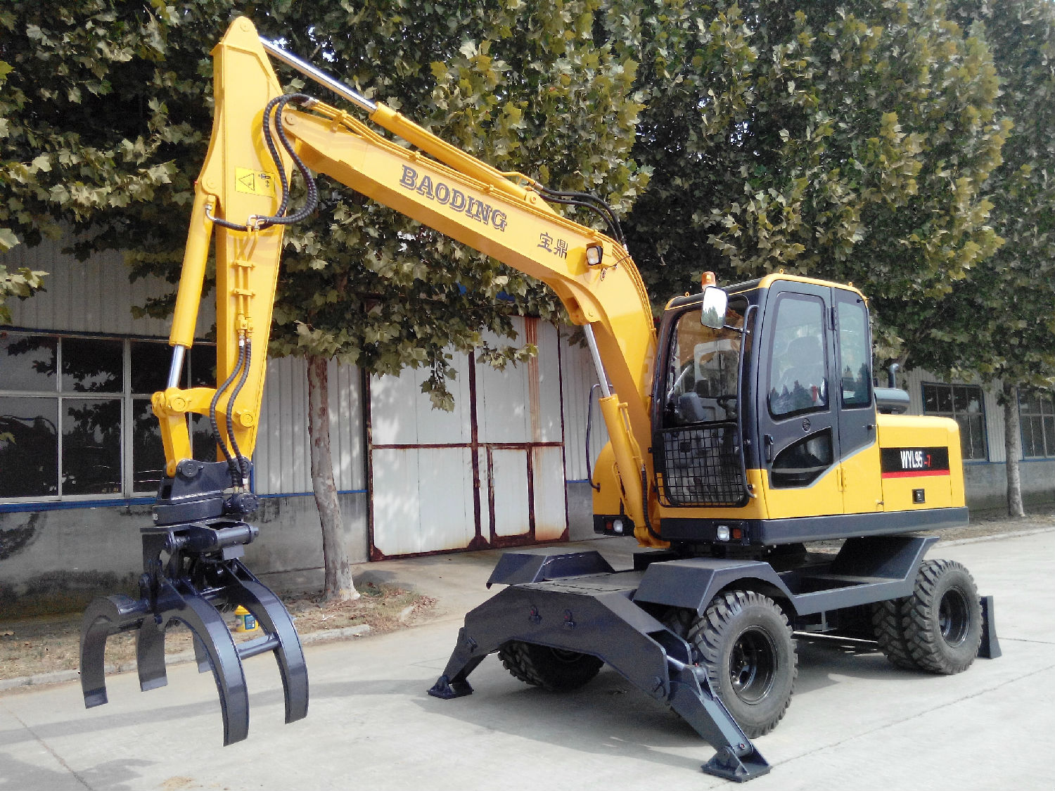 95抓木机 95抓木机