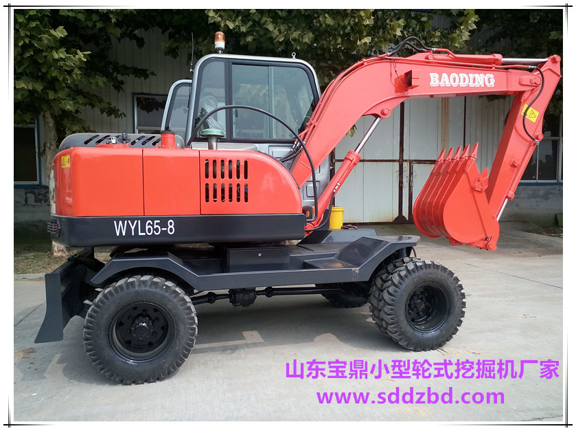 山东宝鼎小型轮式挖掘机厂家 山东宝鼎小型轮式挖掘机厂家