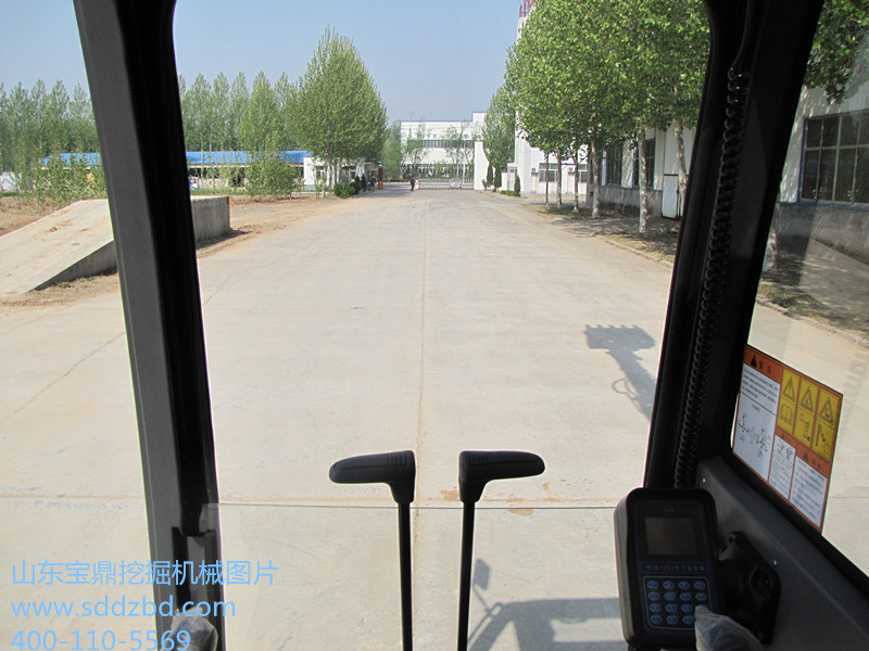 山东宝鼎挖掘机械 山东宝鼎挖掘机械