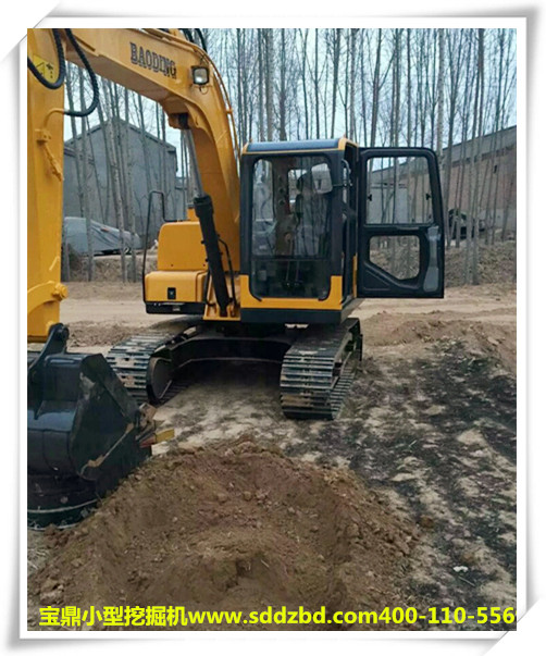 宝鼎小型挖掘机械 宝鼎小型挖掘机械