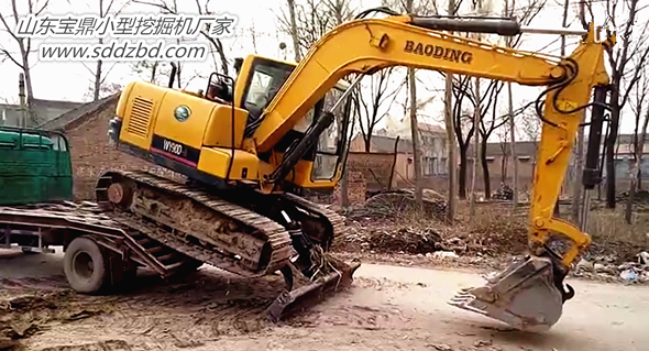 山东宝鼎小型挖掘机生产厂家 山东宝鼎小型挖掘机生产厂家
