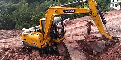 宝鼎小型挖掘机 宝鼎小型挖掘机
