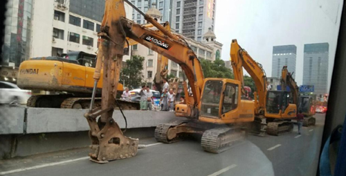 宝鼎小型挖掘机 宝鼎小型挖掘机