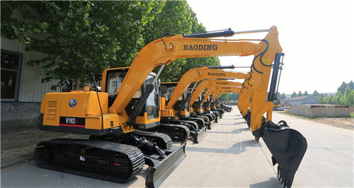 国产小型挖掘机