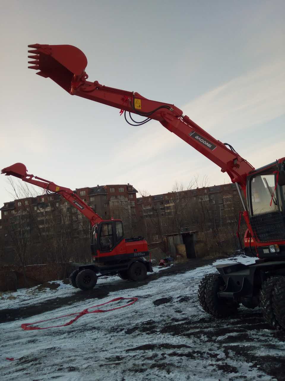 宝鼎轮式抓木机 宝鼎轮式抓木机