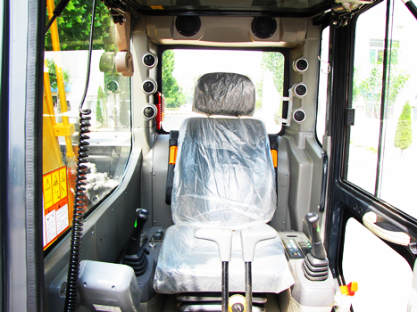 宝鼎80挖掘机驾驶室 宝鼎80挖掘机驾驶室