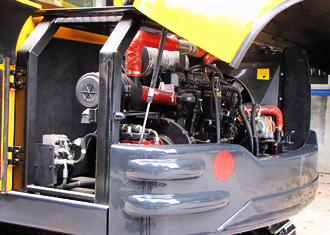 全开放后机罩设计保养维护便利 全开放后机罩设计保养维护便利