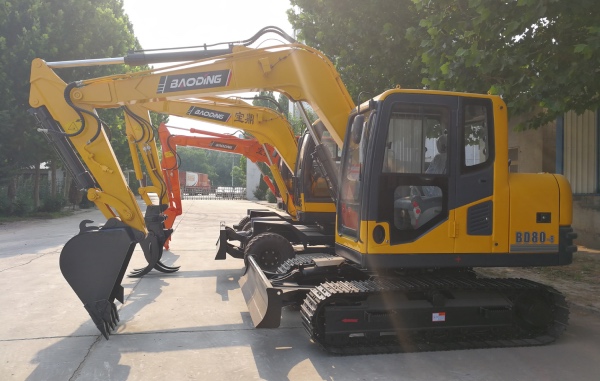 国产小型挖掘机 国产小型挖掘机