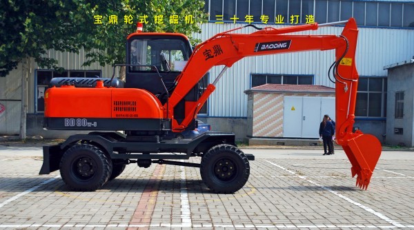 轮式挖掘机厂家 轮式挖掘机厂家