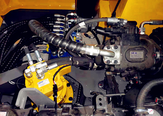 新型回转进口柱塞泵系统