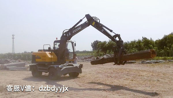 宝鼎轮式抓木机95车型.jpg 宝鼎轮式抓木机95车型.jpg