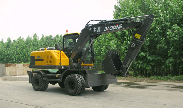 宝鼎轮式挖掘机厂家.jpg 宝鼎轮式挖掘机厂家.jpg