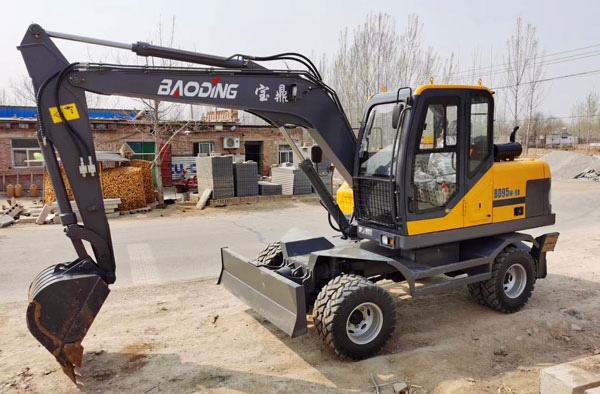 95轮式挖掘机车型.jpg 95轮式挖掘机车型.jpg