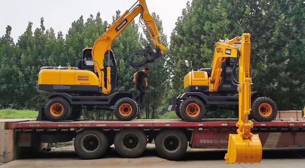 宝鼎小型轮式挖掘机80车型.jpg 宝鼎小型轮式挖掘机80车型.jpg