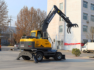 宝鼎95抓木机图片实拍 宝鼎95抓木机图片实拍