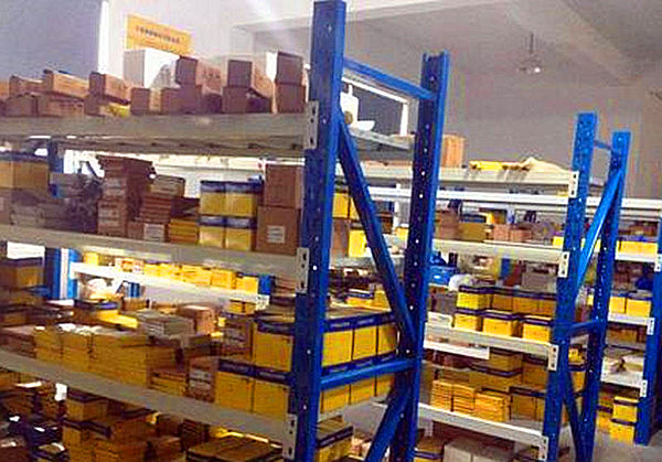 宝鼎抓木机配件中转站 宝鼎抓木机配件中转站