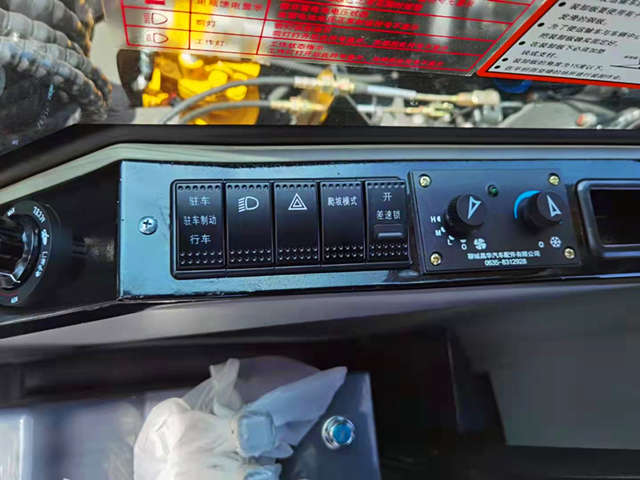 差速锁爬坡功能 差速锁爬坡功能