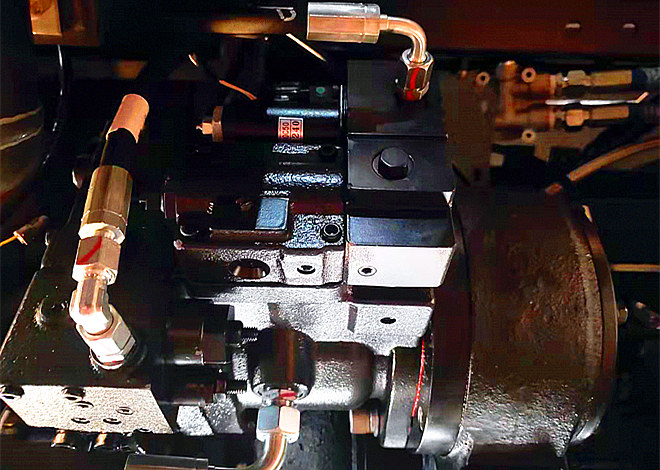 宝鼎抓木机液压系统