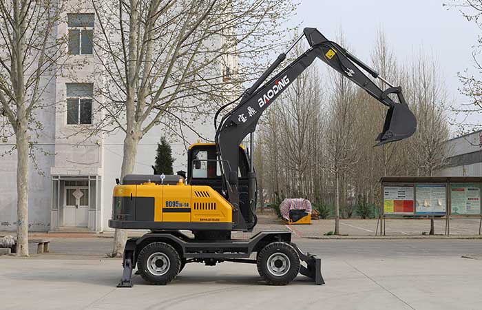 小型挖掘机 小型挖掘机