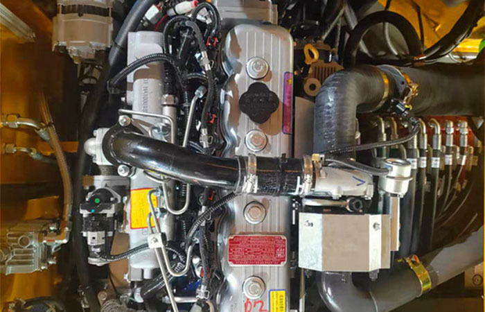 挖掘机发动机 挖掘机发动机