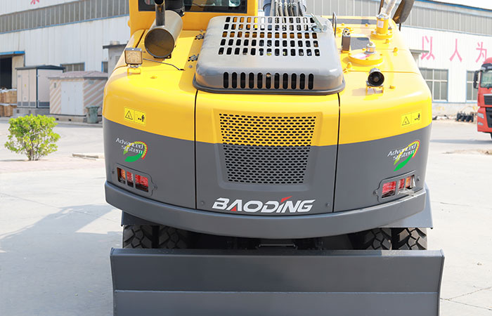 宝鼎BD105轮式挖掘机 宝鼎BD105轮式挖掘机