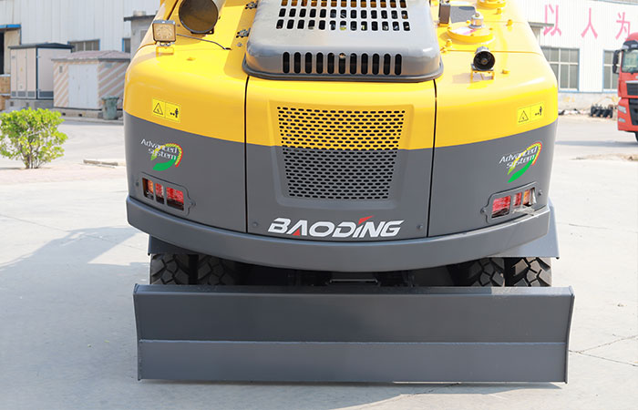 轮式挖掘机 轮式挖掘机