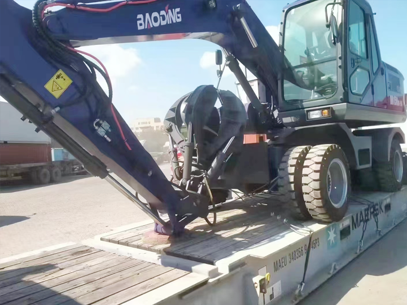 轮式抓钢机 轮式抓钢机