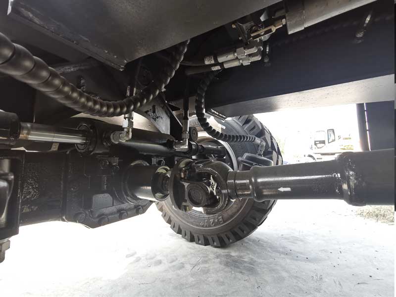 小型挖掘机 小型挖掘机