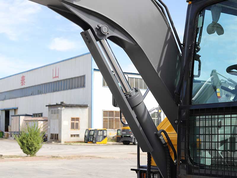 小型挖掘机 小型挖掘机