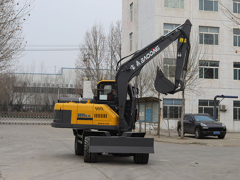 轮挖.jpg 轮挖.jpg