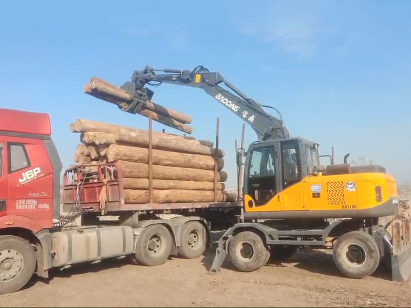 宝鼎抓木机.jpg 宝鼎抓木机.jpg