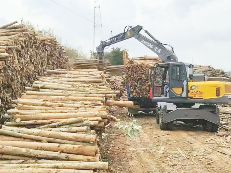 宝鼎抓木机.jpg 宝鼎抓木机.jpg