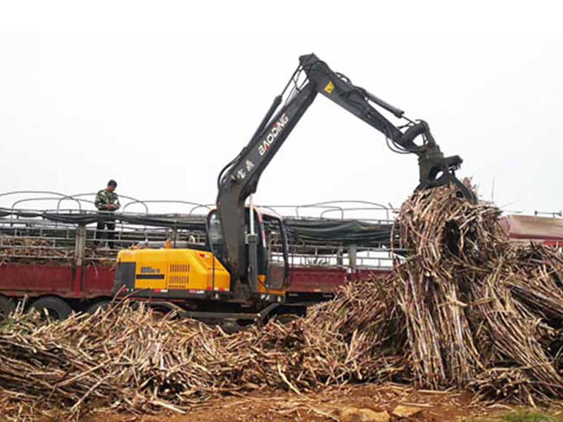 宝鼎抓木机抓甘蔗.jpg 宝鼎抓木机抓甘蔗.jpg