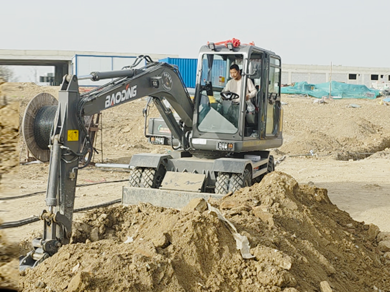 宝鼎BD80X轮式挖掘机 宝鼎BD80X轮式挖掘机