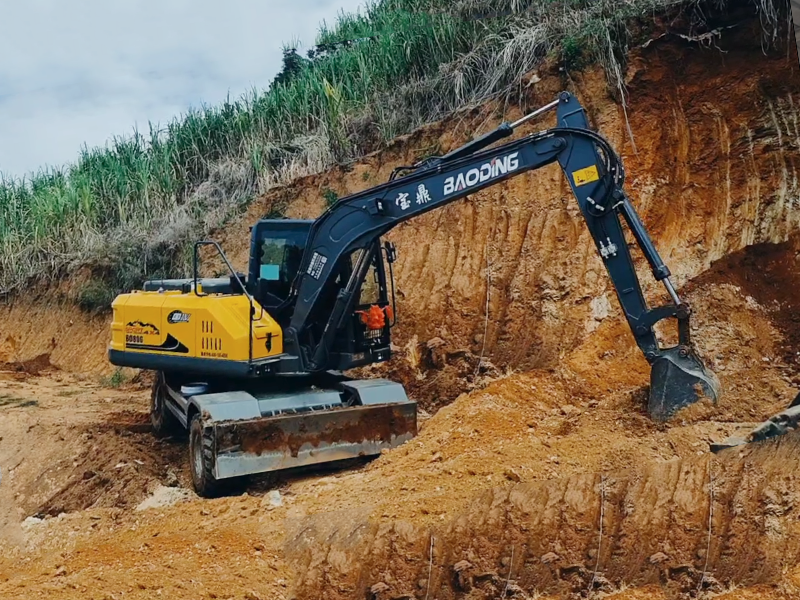 宝鼎BD80G轮式挖掘机 宝鼎BD80G轮式挖掘机